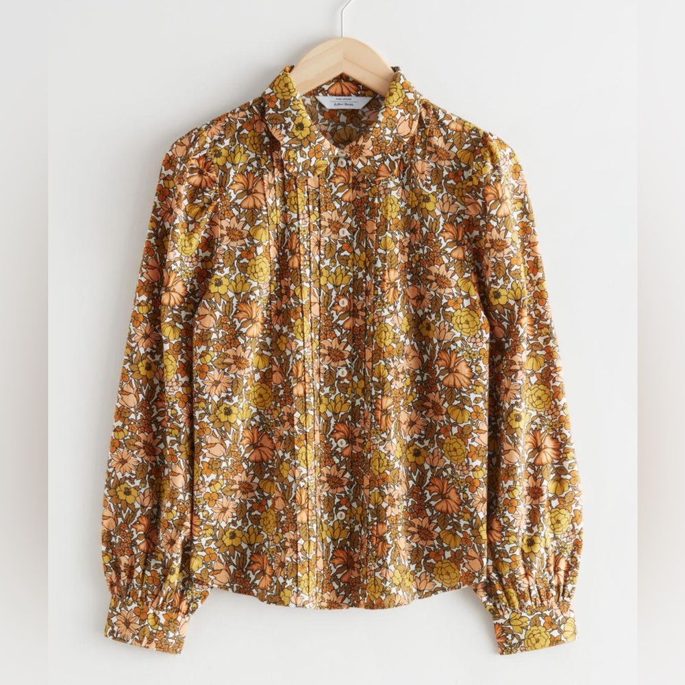 SOLD 🔴 & Other Stories Floral Blouse✨